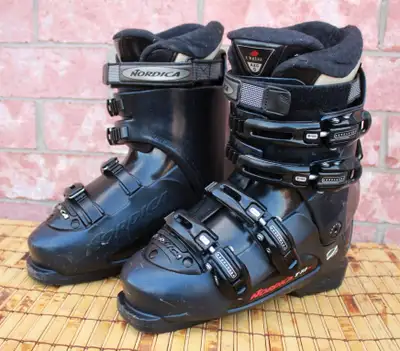 Nordica T7.1 Women’s downhill Ski Boots women’s Size 25.0 Mondo, View more