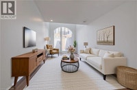 House in Kitchener - View 2