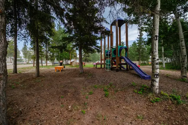 Northland Trailer Park is seeking its next owner-Realtor® in Commercial & Office Space for Sale in Whitehorse - Image 14