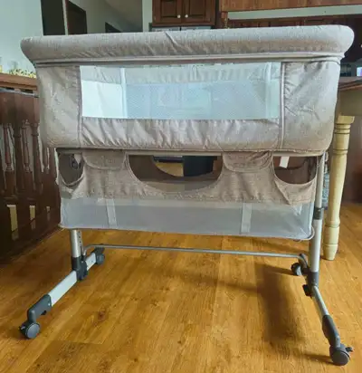 Basinette ajustable pour bébé /baby adjustable crib for bedside, View more