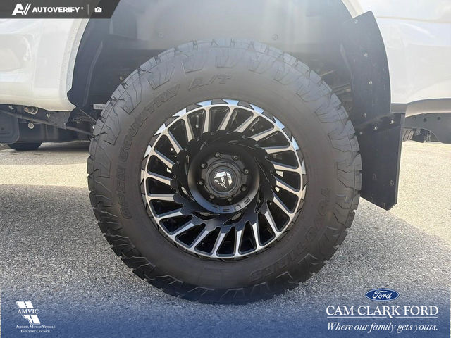2022 Ford F-350 Platinum LIFTED, FUEL RIMS, FOX SHOCKS, MOONR... in Cars & Trucks in Red Deer - Image 8
