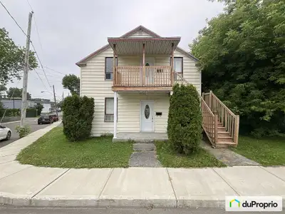 Charmant Duplex sur la rue Beauchemin secteur Cap-de-la-Madeleine occupé par 2 très bons locataires...
