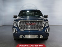 The 2021 GMC Sierra 1500 Denali blends premium craftsmanship, commanding capability, and modern soph... (image 7)