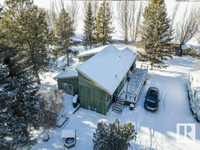 38 55000 Lamoureux DR Rural Sturgeon County, Alberta