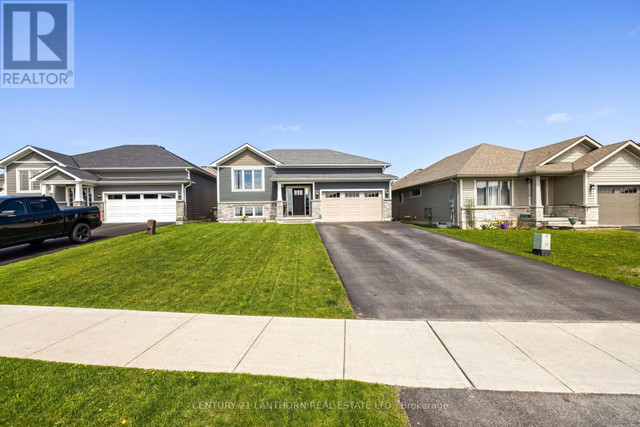 10 TESSA BLVD Belleville, Ontario in Houses for Sale in Belleville - Image 4
