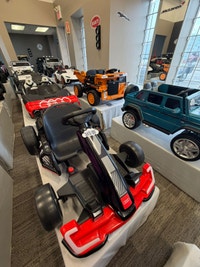 Kids Ride-On Cars 12V & 24V – 1 & 2 Seater, RC, Rubber Wheels Mississauga / Peel Region Toronto (GTA) Preview