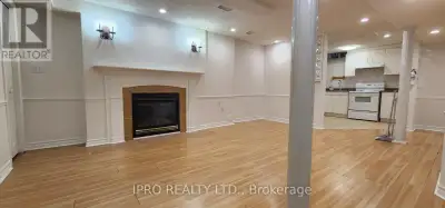 BSMT - 4346 SPINNINGDALE COURT Mississauga (East Credit), Ontari