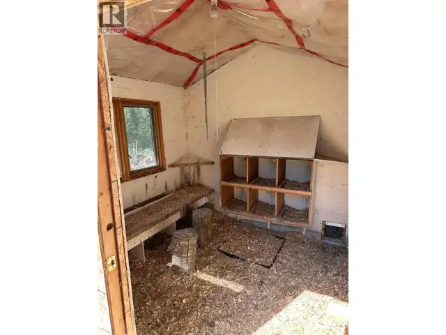 6353 WOLFE ROAD 100 Mile House, British Columbia in Houses for Sale in 100 Mile House - Image 33