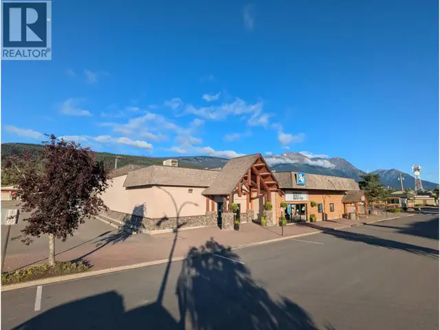 3731 FOURTH AVENUE Smithers, British Columbia in Commercial & Office Space for Sale in Smithers - Image 3