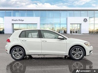 Experience the agile handling and efficient performance of the 2020 Volkswagen Golf Comfortline. Thi... (image 5)