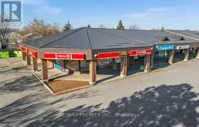 Good Clean Space In Busy Neighbourhood Commercial Plaza. For Any Type Of Retail/Commercial Use Or Me...