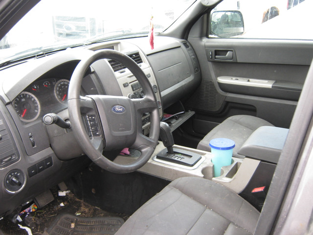 !!!!NOW OUT FOR PARTS !!!!!!WS008220 2011 FORD ESCAPE in Auto Body Parts in Woodstock - Image 2