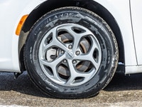 *Advertised Price based on finance purchase - $1500 finance rebate applied.* *WATERLOO HONDA'S **PRE... (image 6)