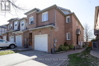 35 STONELEDGE CIRC Brampton, Ontario