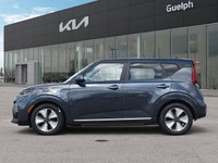 Experience urban versatility redefined with the distinctive Gray 2022 KIA SOUL EV. Perfectly sized f... (image 2)