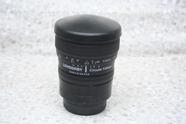 Fujifilm X mount,Lensbaby Circular Fisheye for, 5.8mm f/3.5 dans Appareils photo et caméras  à Longueuil/Rive Sud - Image 2