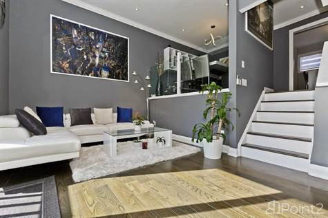 Homes for Sale in Meadowvale, Mississauga, Ontario $799,000 in Houses for Sale in Mississauga / Peel Region - Image 2