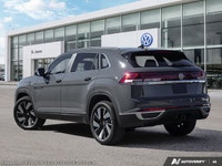 This Volkswagen Atlas Cross Sport has a dependable Intercooled Turbo Regular Unleaded I-4 2.0 L/121... (image 5)