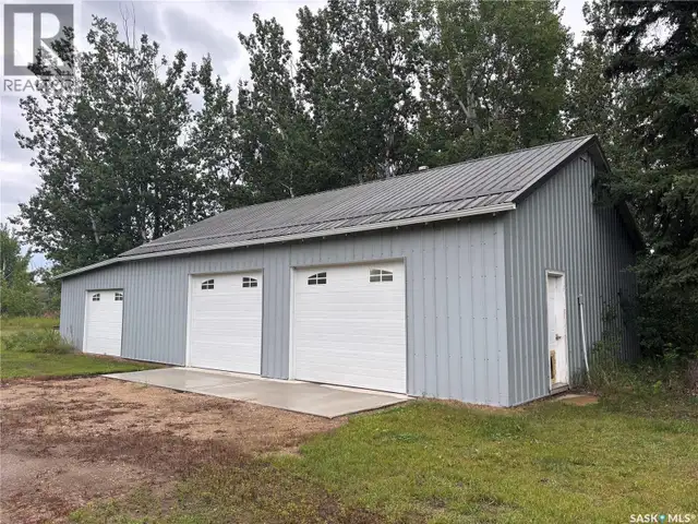 Siklenka Homestead Parkdale Rm No. 498, Saskatchewan in Houses for Sale in Prince Albert - Image 36
