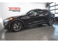 AUTONOMIE DE 360 KM. GARANTIE PROLONGÉE DISPONIBLE SUR PLACE. Véhicule inspecté avec rapport Carfax.... (image 3)