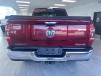 ===== Key Features ===== * 211,009 km * 4WD (Four-Wheel Drive) * 6.7L Cummins Turbo Diesel I-6 Engin... (image 3)