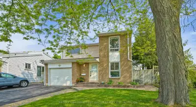 Price: $729,000 / $2,766/mo Welcome to 66 Medley Lane. This beautiful detached home offers 3+1 bedro...