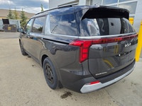FREE DELIVERY IN NORTHERN AB/BC! Smart, spacious, and built with families in mindthe 2026 Kia Carniv... (image 4)