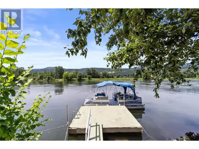 7088 97A Highway Grindrod, British Columbia in Houses for Sale in Vernon - Image 27