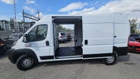 Get your business moving with flexible financing and leasing options! This 2019 RAM ProMaster 2500 H... (image 3)