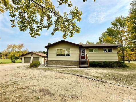 405 Alfred STREET in Houses for Sale in Nipawin