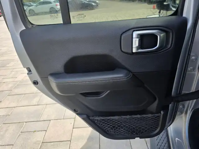 2020 Jeep Gladiator5212390199460044823