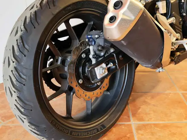 2025 Honda CB 500 in Street, Cruisers & Choppers in City of Montréal - Image 15