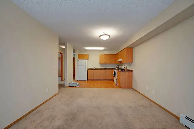 2 Bed x 1 Bath Apartment for Rent on 49th Ave | $1330.00 in Long Term Rentals in St. Albert - Image 12