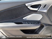 2022 Acura RDX A-spec. Loaded with options Navigation System, Remote engine start, Apple car play/an... (image 9)