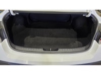 HYUNDAI ELANTRA PREFERRED TECH PACKAGE 2025 Moteur 4 cylindres 2,0 L MPI Transmission à variation in... (image 8)