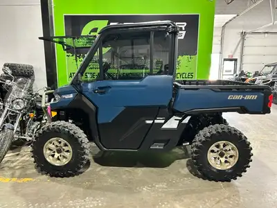 STAY WARM IN THE WINTER & COOL IN THE SUMMER in this 2025 Can-Am Defender Limited equipped with: -A...