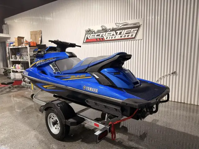 2016 Yamaha WAVE RUNNER FX CRUISER SVHO **MOTEUR SUPERCHARGED 25 in Personal Watercraft in Laval / North Shore - Image 5
