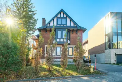 2 bedroom apartment - Sandy Hill