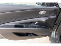 HYUNDAI ELANTRA LUXURY - Blind-Spot Collision-Avoidance Assist - Rear Cross-Traffic Collision-Avoida... (image 7)