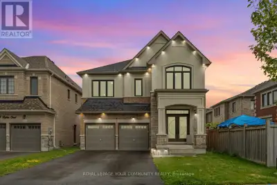 Welcome to this exquisite 3,380 sq ft home in sought-after East Gwillimbury, built in 2021 by Great...