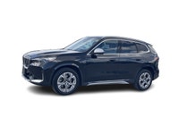 2024 BMW X1 xDrive28i Black Sapphire Metallic *** PREMIUM ESSENTIAL *** *** X LINE *** *** LOW MILEA... (image 9)