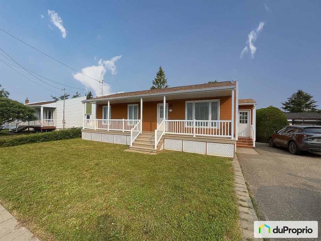 $349,000 - Bungalow for sale in Rimouski (Pointe-Au-Père) — photo 2