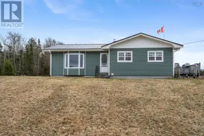 Welcome to your own piece of paradise! This charming 4-bedroom, 2-bathroom bungalow is nestled on a...
