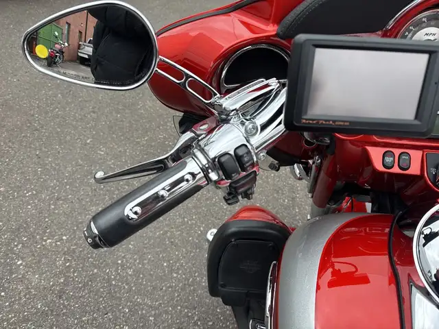 2008 Harley-Davidson CVO Electra Glide Ultra ~ ULTRA CVO ~ 110CI in Sport Touring in City of Toronto - Image 24
