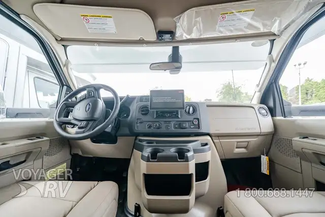2027 Winnebago Sunflyer 22RS in Travel Trailers & Campers in Kelowna - Image 51