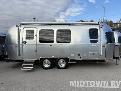 The 2026 Airstream International 23FB Twin exudes contemporary sophistication and comfort, designed...