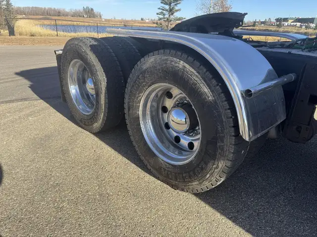 2014 KENWORTH W900 in Heavy Trucks in Saskatoon - Image 28