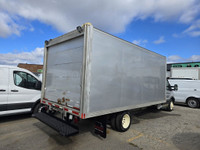 2016 Ford Transit T350HD 16Ft Box Cube Van - Equipped with 3.2L 5Cyl Diesel Engine, Auto, AC, ABS, P... (image 7)