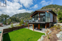 7420 Cottage Way Lake Cowichan, British Columbia