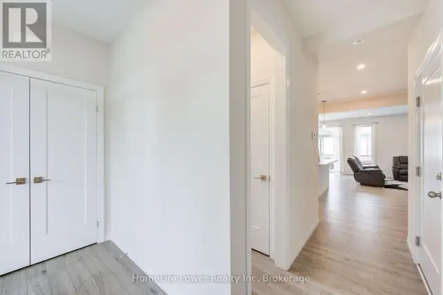 4 BRAUN AVENUE Tillsonburg, Ontario in Houses for Sale in Norfolk County - Image 8